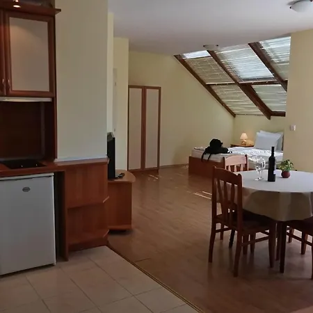 Guest Hous Stariat Kesten Pensjonat Nesebyr