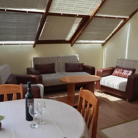 Guest Hous Stariat Kesten Pensjonat *